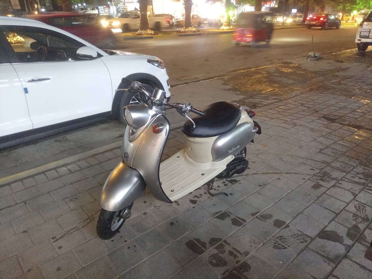 كلاسك فحل سلف وهندر شلعه معدل كهربائيات وكيحات كلها شغاله السعر ٣٢٥ وبيها مجال بسيط السكن البنوك الاتصال ***********
