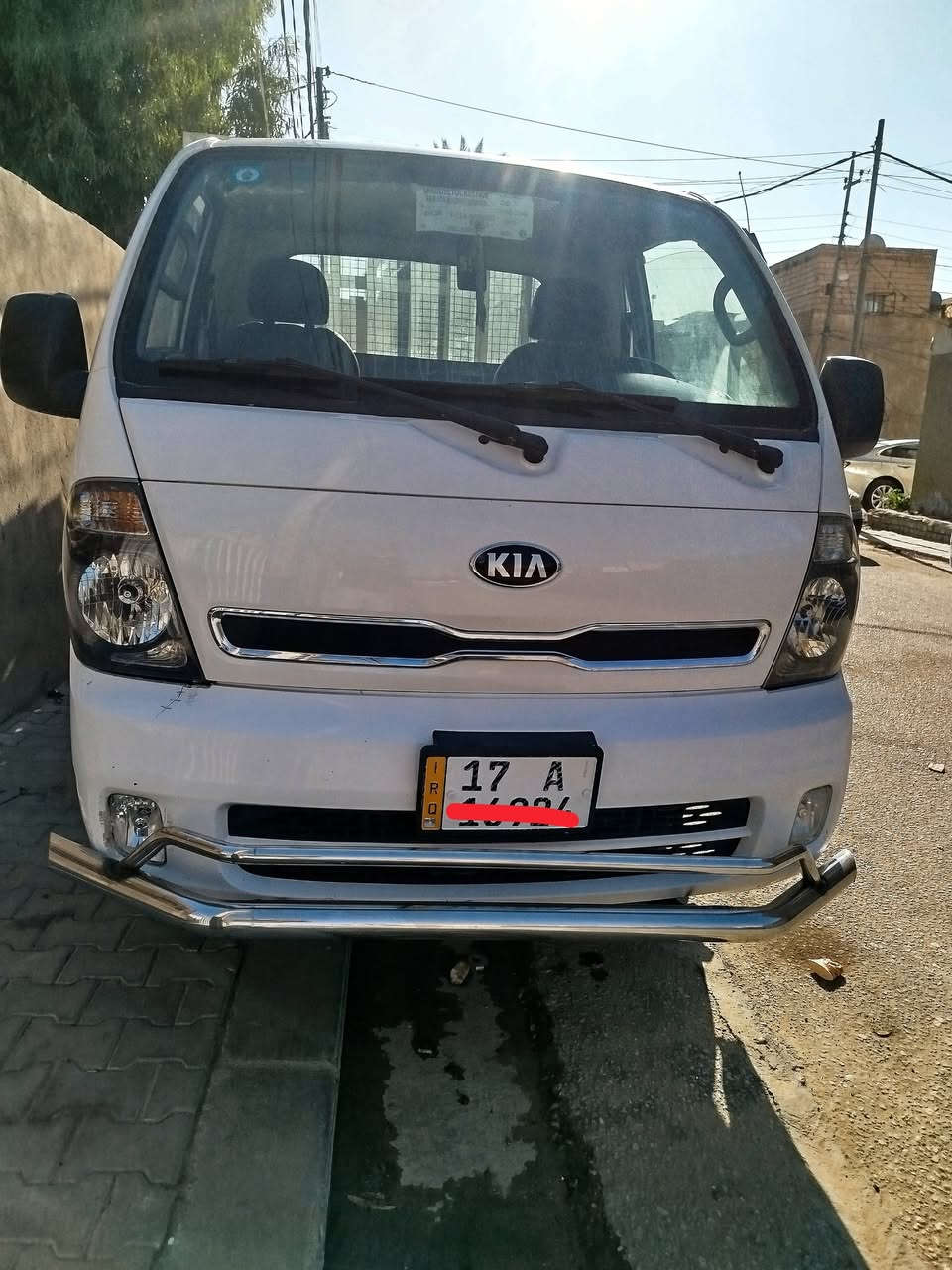 سلام عليكم فحل مفتوح  موديل ٢٠١٥باسمي مداور جديد هزه جديده وضريبه مدفوعه لل ٢٠٢٧ مكفوله السياره كفاله شاصي رقم شاصي صبغ تبديل بارد كير محرك تاير حداديه جديده كهربائيات شغاله سياره حلوه ماناقصها شي مكاني نجف حي المكرمه موبايل *********** تريد مداور تريد وكاله عامه السعر ١٢٤
