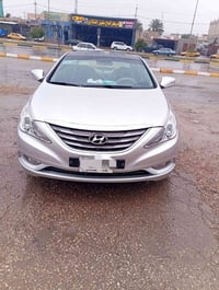 منو يدور جديد سوناتا موديل14 سياره شرط وضع شركه بنضافه مابيه نقص برغي ...