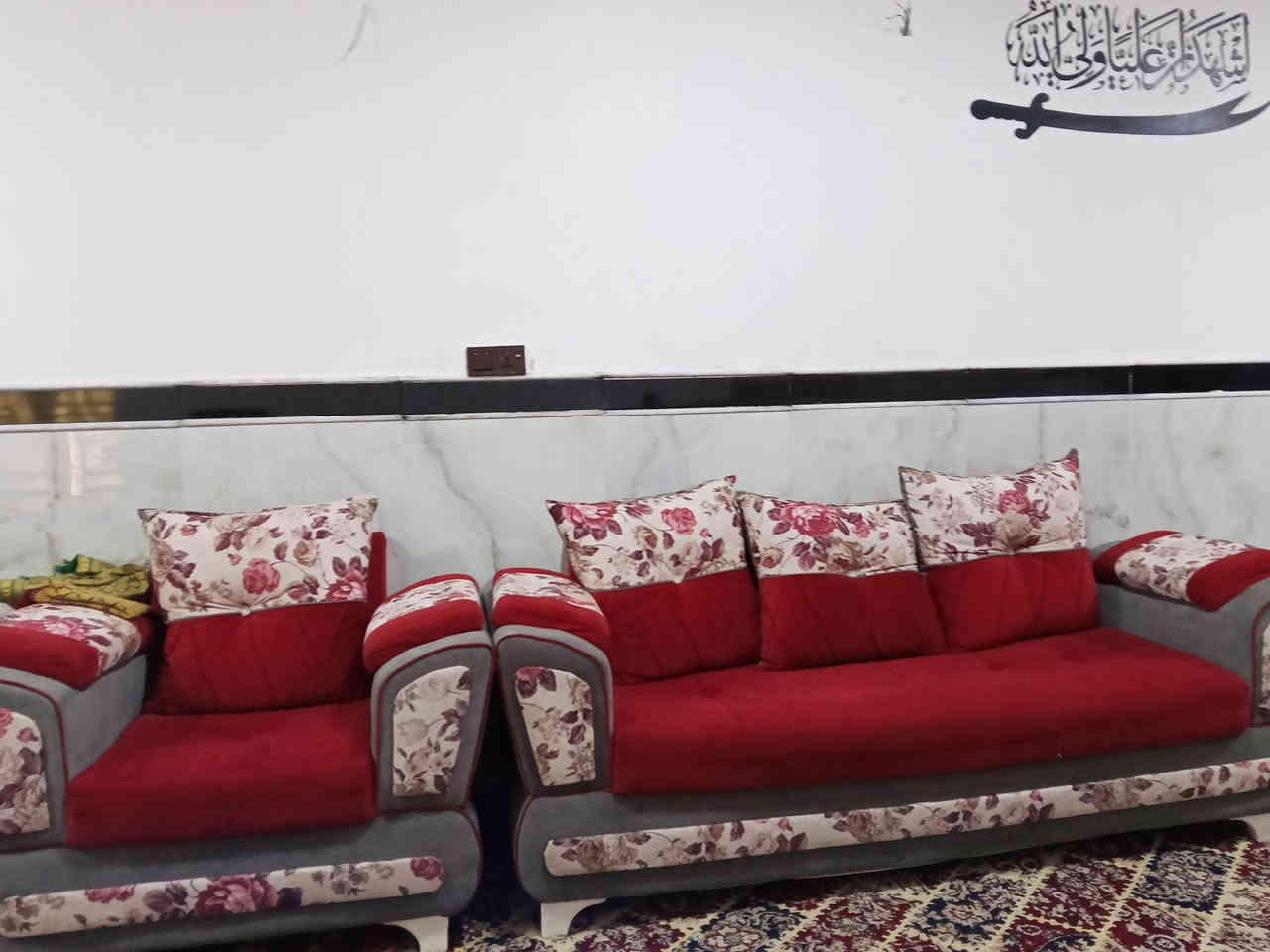 سلام عليكم 
لبيع تخم السعر 300 بي مجال 
مكاني كربلاء  
***********
