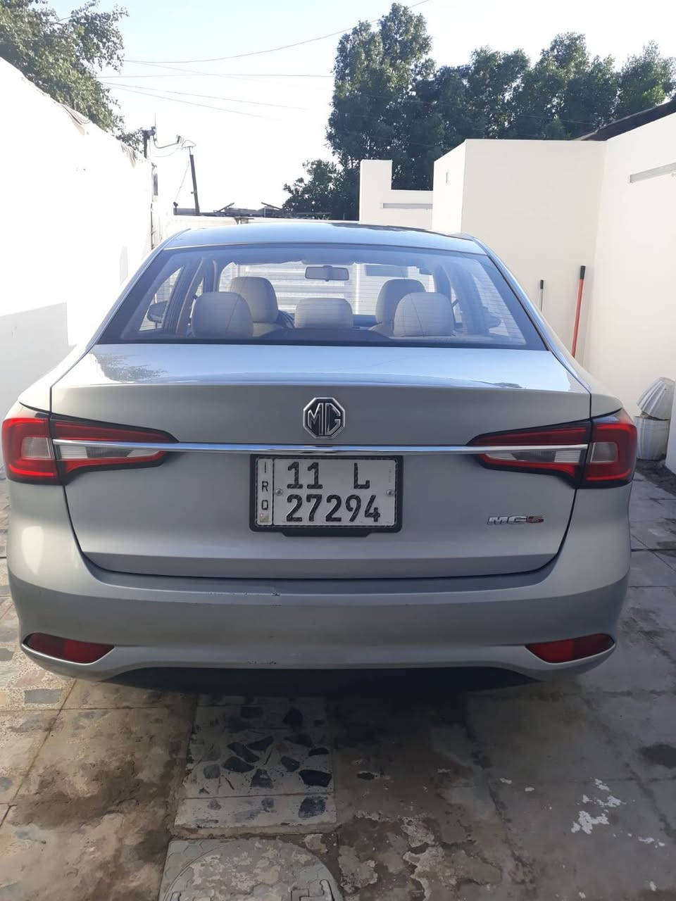 سيارة ام جي ٥للبيع موديل ٢٤سيارة جديده مكفوله رقم جديد وهزة جديدة العنوان بغداد السعر   ١٠٥وبيه مجال للاستفسار الاتصال بالرقم ***********
