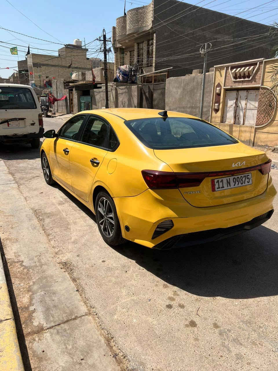 سلام عليكم سياره
 2024
ماشيه 54سياره دوشمه عامه جاهزه 
بدون تبديل 
حادث امريكيه كرد بابين مصلح نفسهم 
سعر 160
***********
