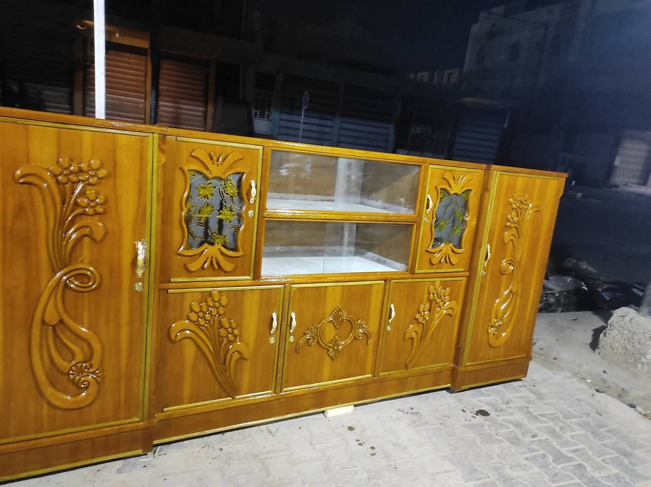 بوفيه تزكام نضيفه لبيع المكان الشامية وهذه رقمي ***********
