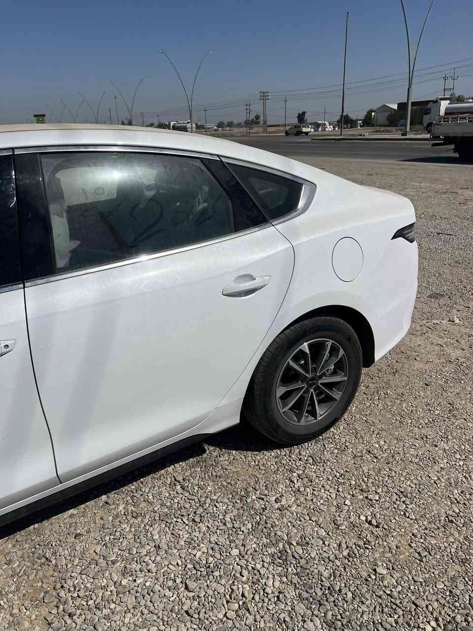 بي واي دي 
مكفوله ماشي3الف
السعر18.500
ديالى جديده الشط
***********
