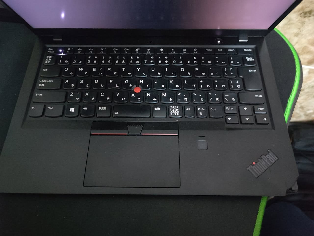 💻 Lenovo ThinkPad X1 Carbon (6th Gen) للبيع for sale

بيه كسر صغير جداً بالكوفر من زاوية يتلصق بلاصق مثل ما موضح بالصورة

* المعالج: i7-8650U
* الرام: 16GB
* التخزين: 256GB NVMe
* الشاشة: لمس (Touch)
* كرت الشاشة: Intel UHD (8GB مشترك)
* بصمة + كيبورد بإضاءة

الجهاز خفيف وعملي جداً، مناسب للدراسة والشغل 💼

📩 للتواصل خاص

English:

💻 **Lenovo ThinkPad X1 Carbon (6th Gen)** for Sale

Not: small plastic piece on one corner is slightly broken, can be easily fixed.

* CPU: i7-8650U
* RAM: 16GB
* Storage: 256GB NVMe
* Display: Touchscreen
* GPU: Intel UHD (8GB shared)
* Fingerprint sensor + Backlit keyboard

Lightweight and very practical — perfect for work and study 💼

📩 DM for details أربيل, العراق


**إذا كنت صاحب هذا الإعلان وتريد حذفه لأي سبب، رجاءا أرسل رسالة إلى الدعم الفني**