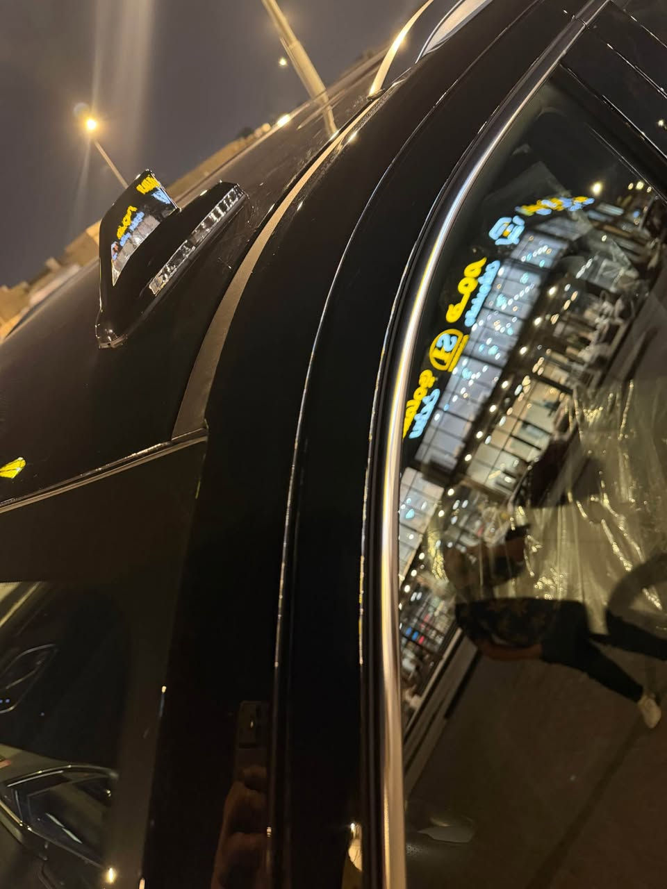 يوكن خليجي 2024 سياره كفاله 
مغلفه نانو حمايه وتبديل الزيت بالشركه 
بعدها بالضمان بيها طخه صغيره جداً بالتكمه ومصلحه
سعرها 515 وبيها مجال قليل   *********** البصرة, العراق
