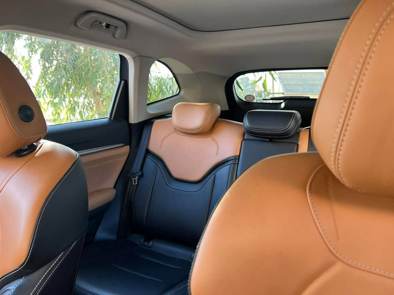 السلام عليكم
Haval H6 2024 هايبرد
رقم نينوى 
ماشية ٤٥ الف 
السعر ٢٨ مليون 
للتواصل: ***********
