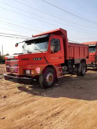 سكانيه لبيع موديل ٩٠  محرك١٢ ونص محرك وكير مكفولات مجفت جديد رقم كركوك...