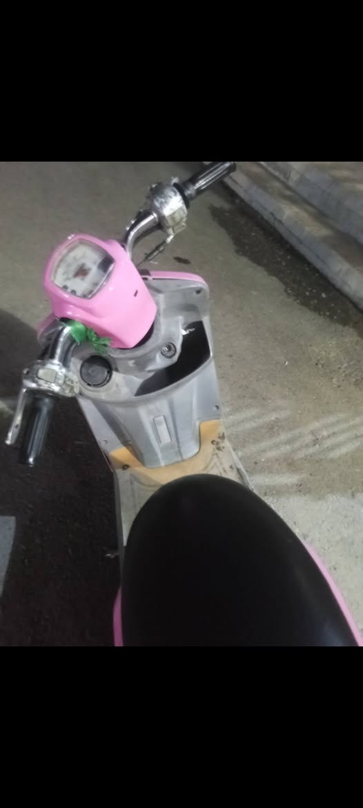 دراجه للبيع ماكس بوليس مكينه مافتوحه نكره سلف  نص هندر  تاير جديد جبلي  كهربايات كله شغاله  هورن اشاير ضوه عالي وناصي دبلات بيه سستم دمام كامل 

اوراق كامله منفيس كامل  سعر 700 وبيه مجال 

عنوان بغداد سريدات سيطره شعب قديمه 

رقمي ***********
