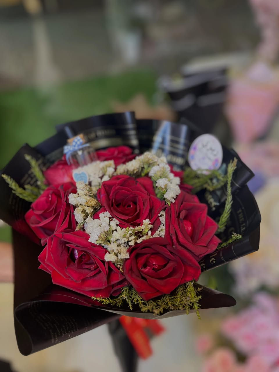 ورد  طبيعي هديه عيد زواج 🌺❤️‍🔥حسب الطلب #
 العنوان صلاح الدين بلد مجاور شركه محمد العبيدي شركه لؤلؤه بلادي


**إذا كنت صاحب هذا الإعلان وتريد حذفه لأي سبب، رجاءا أرسل رسالة إلى الدعم الفني**