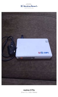 يو بي اس مستخدم قليل سعر ١٥  ٠٧٧٠٨٩٨٥٧٠٨
