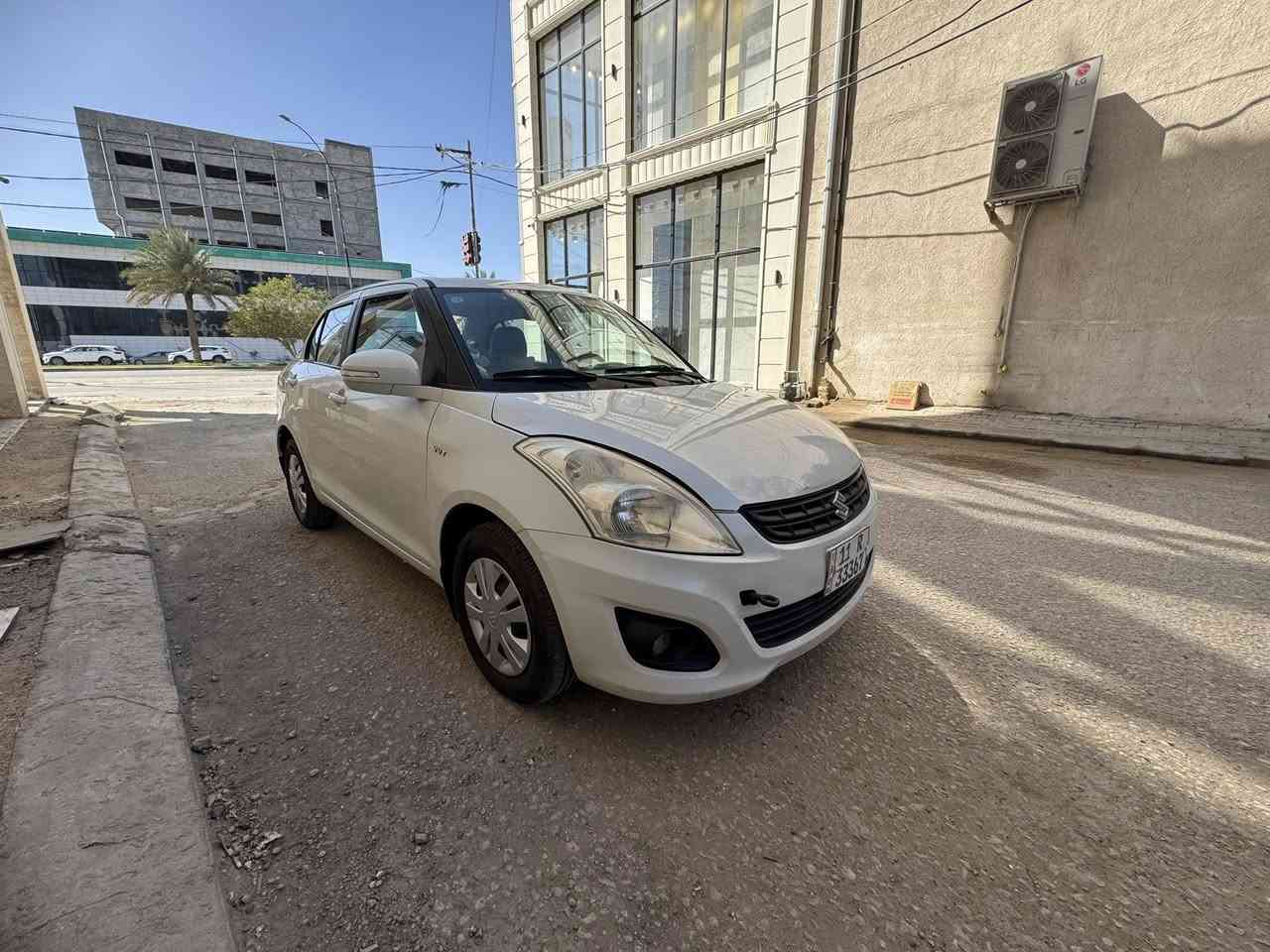 بسم الله الرحمن الرحيم 

للبيع ساسوكي سويفت

موديل 2014 مكفوله

سياره ناعمه واقتصاديه 

ومابيه كل نقص شغل وطلع 

مكانه كربلاء المقدسه 

شارع الحولي مقابل مستشفى الكفيل على النهر

تحويل ثاني يوم 

كلشي ماعايزه السياره

السعر 80وبي مجال


**إذا كنت صاحب هذا الإعلان وتريد حذفه لأي سبب، رجاءا أرسل رسالة إلى الدعم الفني**