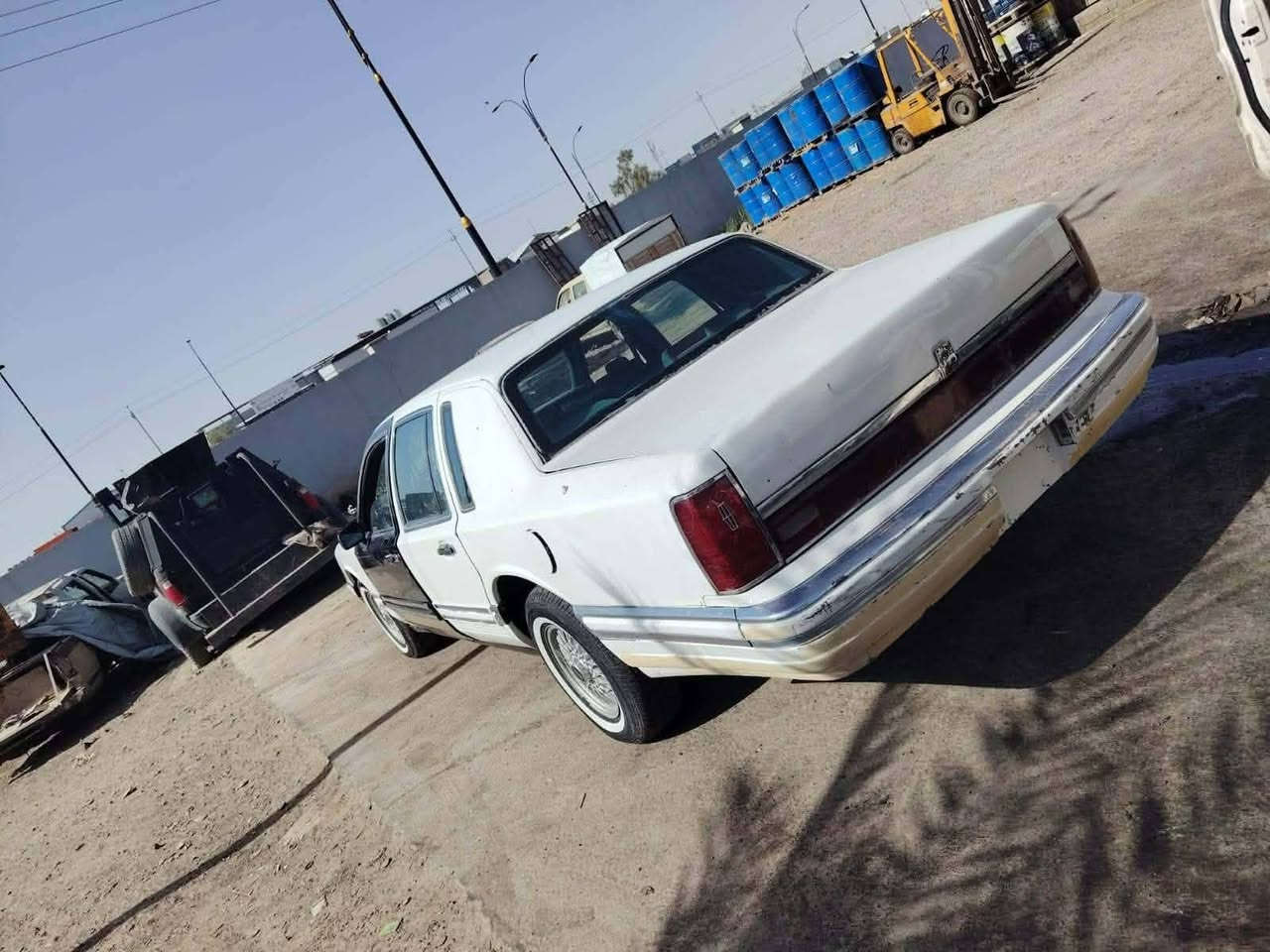 فورت لنكولن رقم أخضر محرك شرط تخم جديد تخم تاير سياره صاحبها موجود وبيها وكاله عامه ام الباركود سياره جاهز بس اعوزها كير كيرها كايم والباقي التفاصيل علئ الرقم مكلف بل نشر ***********
واتساب مفتوح علئ الرقم نفسو وترهم تفصيخ
