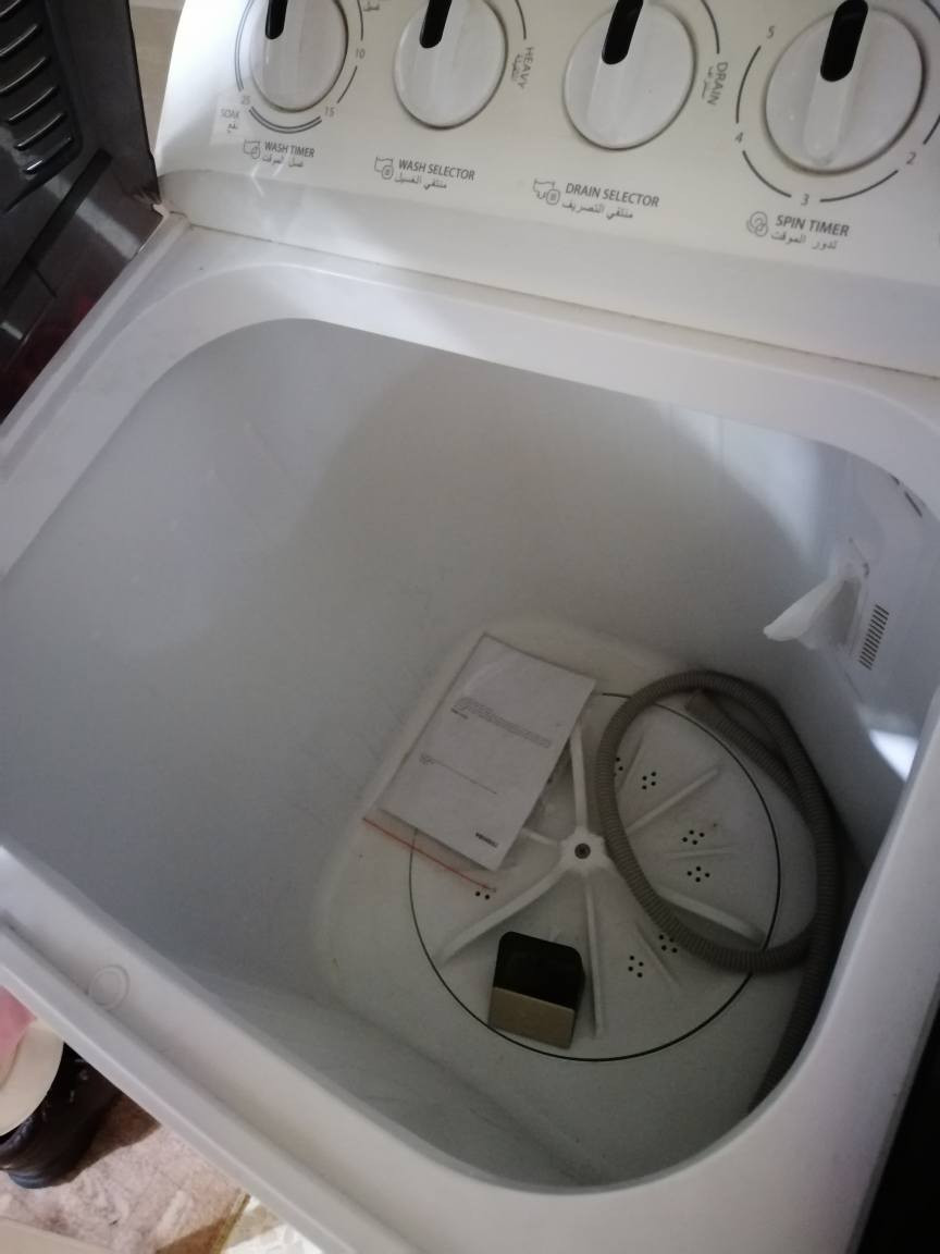 ✨ للبيع غسالة توشيبا أصلية ✨
ماركة: TOSHIBA
سعة: 10 كيلو
نظام: حوضين (غسيل + عصر)
ميزة Ultra Spin
جودة يابانية 🇯🇵
حالة: جديدة تقريباً – استعمال قليل جداً
الغسالة نظيفة وبدون أي عطل، شغلها ممتاز وقوية بالغسيل والعصر 💪🫧
💰 السعر: 180,000 دينار عراقي
اللي جاد بالشراء يراسلني خاص 📩 كربلاء, العراق


**إذا كنت صاحب هذا الإعلان وتريد حذفه لأي سبب، رجاءا أرسل رسالة إلى الدعم الفني**