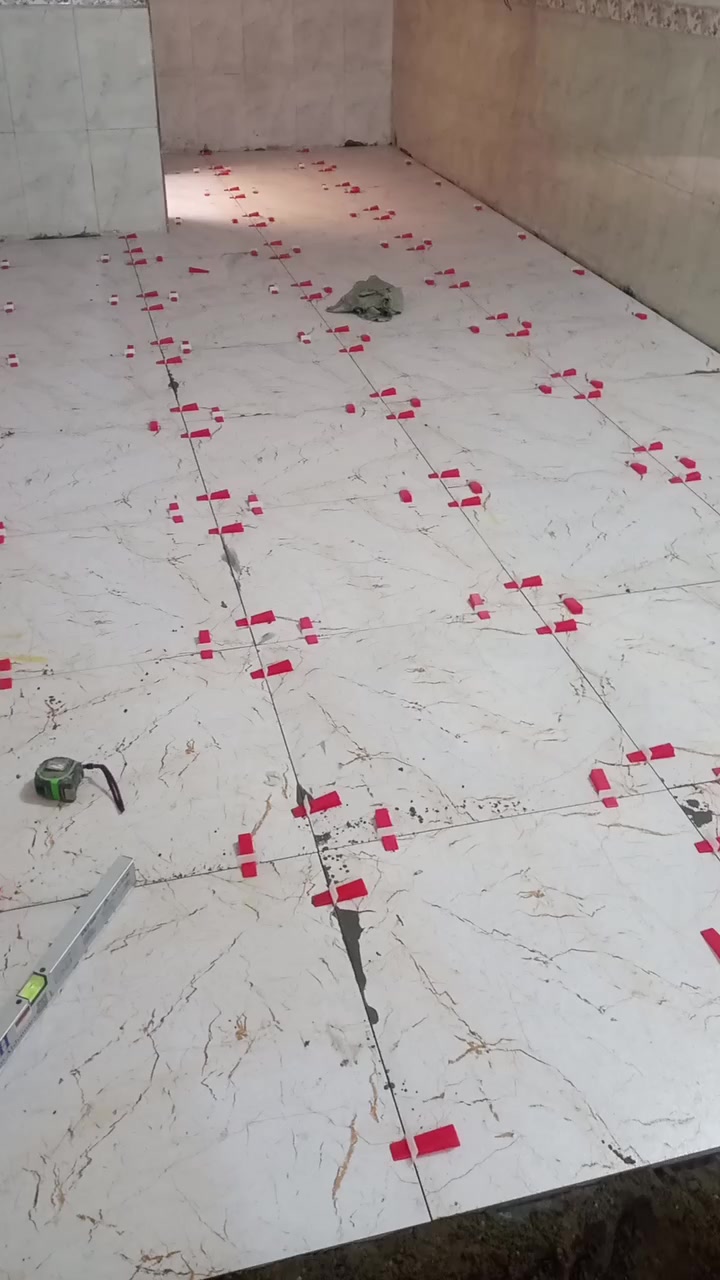 عمل سيراميك جداري وارضي ***********
