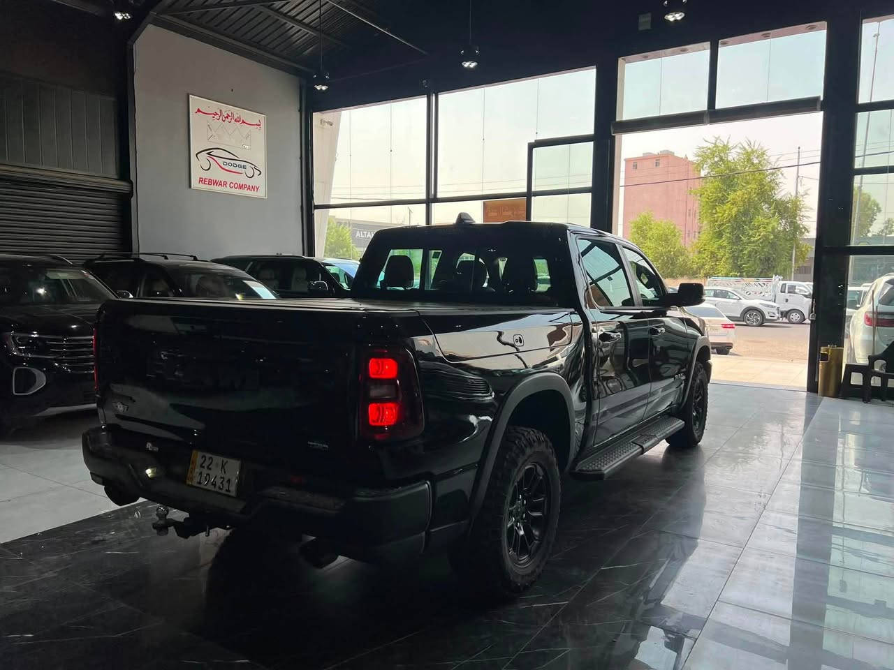 Dodge RAM REBEL GT
خليجي هارلم
فوول مواصفات 
جكات
شاشة تيسلا
٣ شاشة
بانوراما
شغال
صندوق كهرباء 
بودي بوكس
كير ترح
كشنات كهربائية تتفة تبريد
شفت سكان
***********
***********
عنوان اربيل أربيل, العراق
