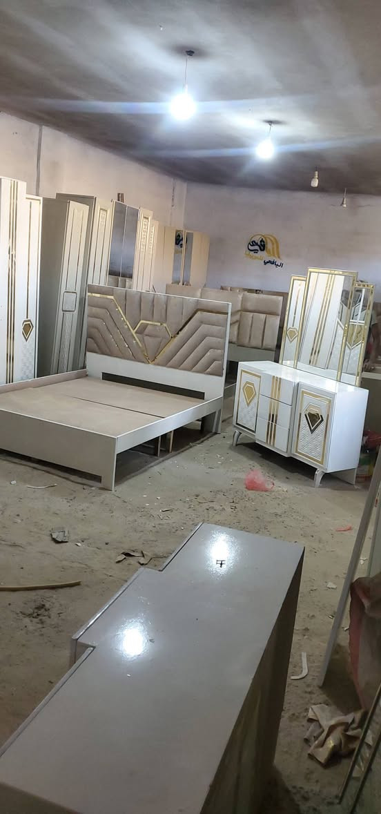 رررركز تخفيضات مغرية .🤫🤫🤫🤫🤫🤫
سارع قبل نفاذ الكمية 
ولااننا نهتم برحتك 
غرف نووووم ماليزي من المعدوم 
......
.........
........
تتكون من 6 قطع 
دولاب /سرير /تسريحة/ 2 كمدينات / كرسي تسريحة 
........
........... 
...............
خشب ماليزي ابو 9 ملي رقم واحد 
دولاب 230 ×220 ×50 
أبواب ابو 18 ..mbf
🛌سرير 160 × 190 
تسريحة 110 ×150 ×40 
ومع اليافعي غرفتك أجمل 
للحجز او الطلب 
779817262
العنوان /صنعاء خط المطار دارس 
جوار استديو سباء للتصوير


**إذا كنت صاحب هذا الإعلان وتريد حذفه لأي سبب، رجاءا أرسل رسالة إلى الدعم الفني**