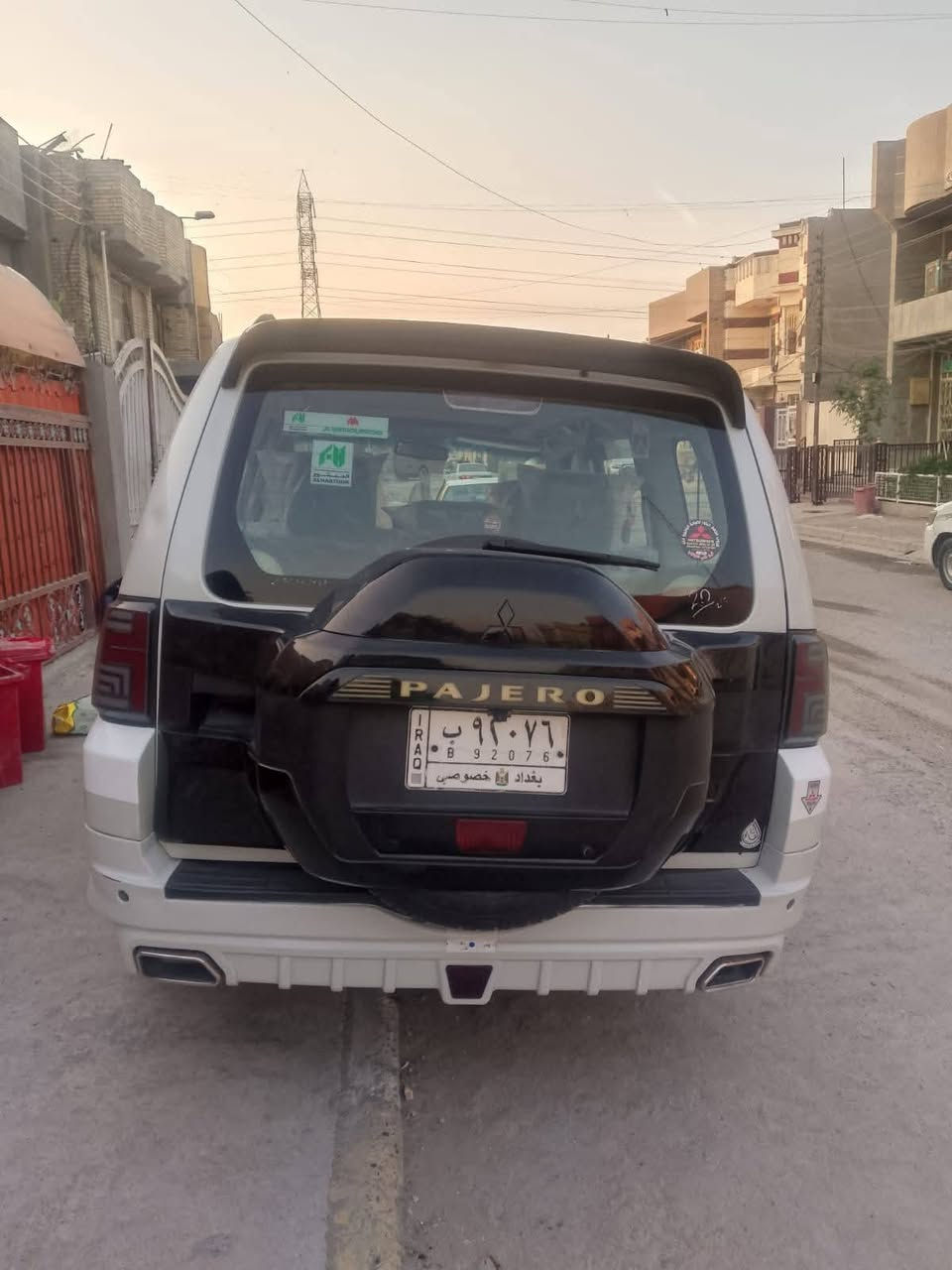 السلام عليكم
باجيرو للبيع 
موديل 2009
فول نضافة كفاله 95%

مستعجل على بيعتها
هاتف
***********
