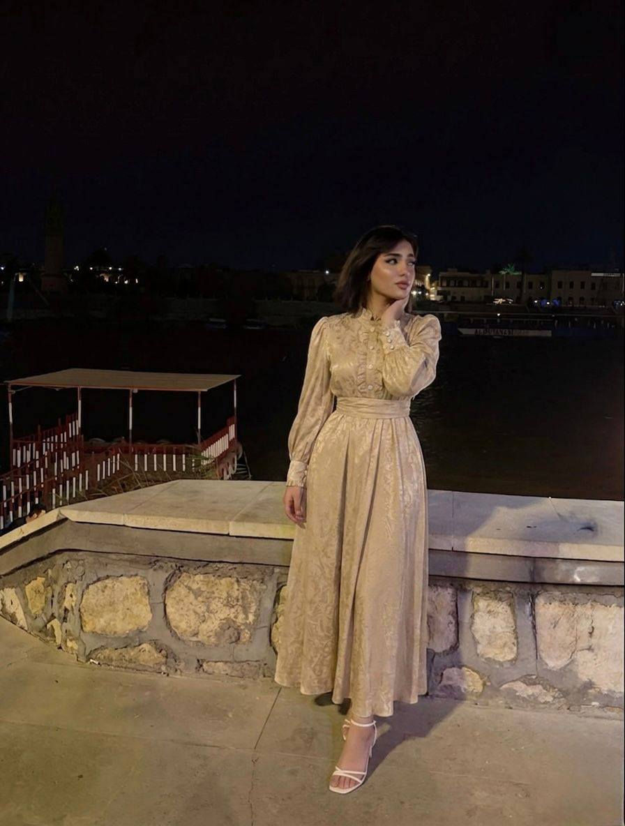 إن هذا لرزقنا مآله من نفاد ✨
فستان النازك كوالتي عالي 🔥 
#السعر30الف خامه جاكار
القياس:  38/40/42/44/46/
توصيل 5 لجميع المحافظات


**إذا كنت صاحب هذا الإعلان وتريد حذفه لأي سبب، رجاءا أرسل رسالة إلى الدعم الفني**