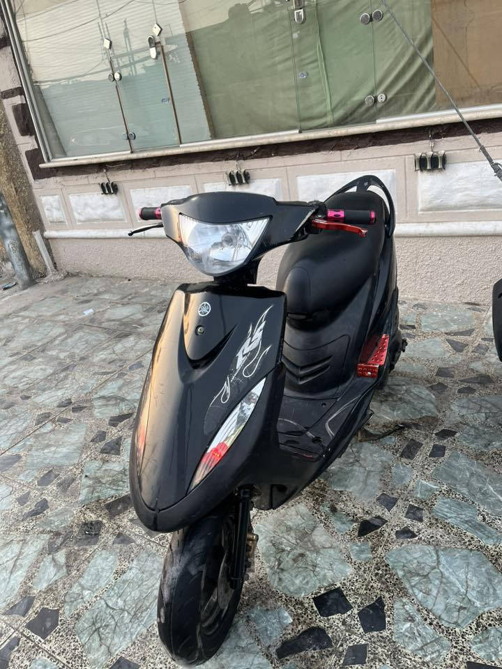 السلام عليكم 
Max Adla

للبيع او مراوس حسب القناعه دراجه حلوه ونامه ممفتوحه مكفوله من كولشي فقط كابريتر تجاري دراجه  بكل وقت نكره 

مكاني بغداد البياع  الشرطه الرابعه 

رقم ***********  
واتساب موجود
