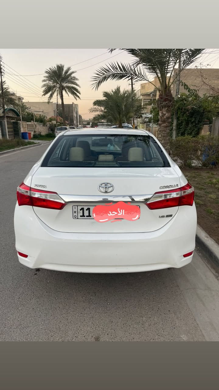 كورلا 2015 شركه العامه مكفوله من الصبغ حته الدعاميات 
بيه بارد مكانين سياره كلش جديده جاهزه محرك وكير مكفولات تخم تاير حداديه 
ماشيه 119 كم رقم وسنويه جديده 
مكان السياره حي الخضراء السعر 138$ وبيه مجال بسيط 
***********
