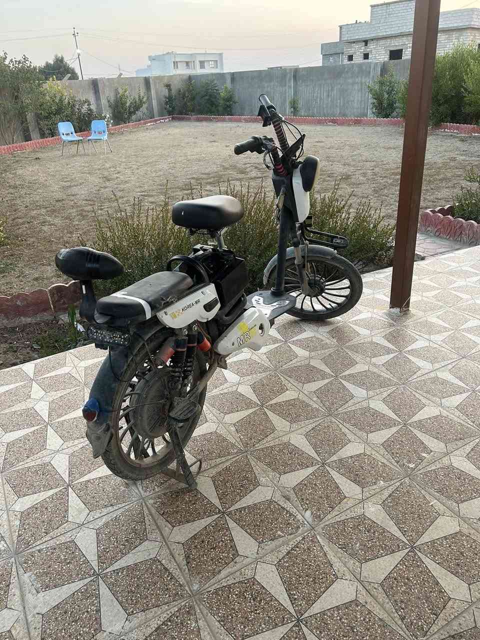 السلام عليكم . موجود ماطور شحن للبيع كامل مكمل من كلشي السعر 250 الف وبي مجال قليل ***********
