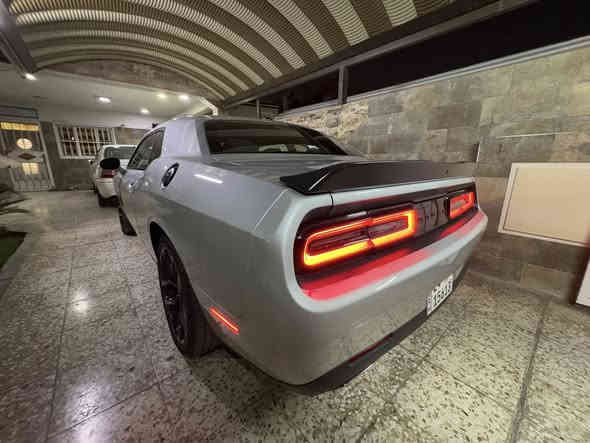 السلام عليكم
للبيع دوج جالنجر رقم دهوك بأسمي موديل 2021 فئة sxt بلاك توب ويل كب حجم 20  كشن كهرباء مكينه 3600 شاشه وكامره خلفيه كشنات حظن لايت زينون تدفئه كشنات ماشيه 36 ألف ميل  ( كلين تايتل ) بدون حادث بدون غرق بدون صبغ وبارد وكلير وتبديل كفاله عامه شرط الفحص كير ومكينه كفاله صور امريكا ورقم الشاصي كلهم بالمنشور  مكاني بغداد حي الاطباء السعر 221 وبيهه مجال للاستفسار : ***********
