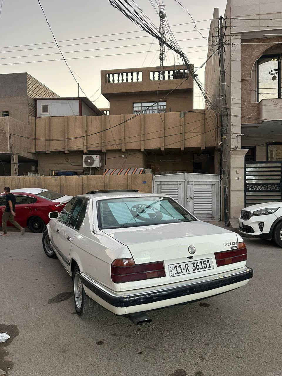 موديل ٩٠ حجم ٧٣٠ محرك ٣٥ مفتوح سنوية جديد سيارة بلادية بدون قطرة صبغ جديدة ومكفولة رايدة ب ٤٦ مكاني الامين رقم صاحب السيارة ‏‪***********‬‏ عليهة نانو سيراميك وادامة عامة بلاش بلاش
