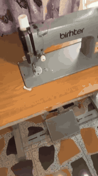 مكينة برذر للبيع سعر 300وبيها مجال شرط ماطور جديد بالكارتون 0783518775...