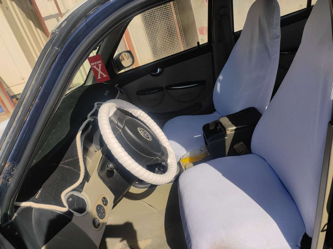 السلام عليكم ليفان للبيع
2013 حجم 320 رقم بابل  بيهه جاملغ امامي مبدل جهة السائق  تبريد ثلج

 كير ومحرك مكفولات حداديه جديدة  باتري جديد سنتر لك شغال لايت زنون مسجل شاشة السيارة جاهزة للأخير  السعر 40 وبيها مجال بسيط


**إذا كنت صاحب هذا الإعلان وتريد حذفه لأي سبب، رجاءا أرسل رسالة إلى الدعم الفني**