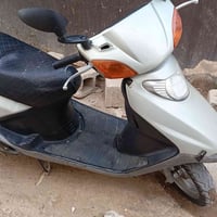 دراجه سبيسي نظيفه دراجه خير من الله نگره سلف هندر كهربائيات كامله ب٣٥٠...