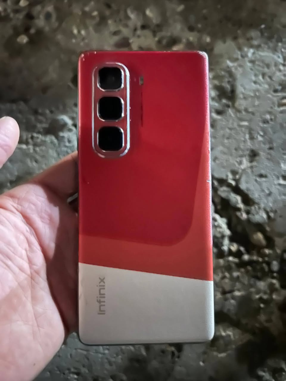 Infinix HOT 50 Pro+البيع شرط ما مفتح


**إذا كنت صاحب هذا الإعلان وتريد حذفه لأي سبب، رجاءا أرسل رسالة إلى الدعم الفني**