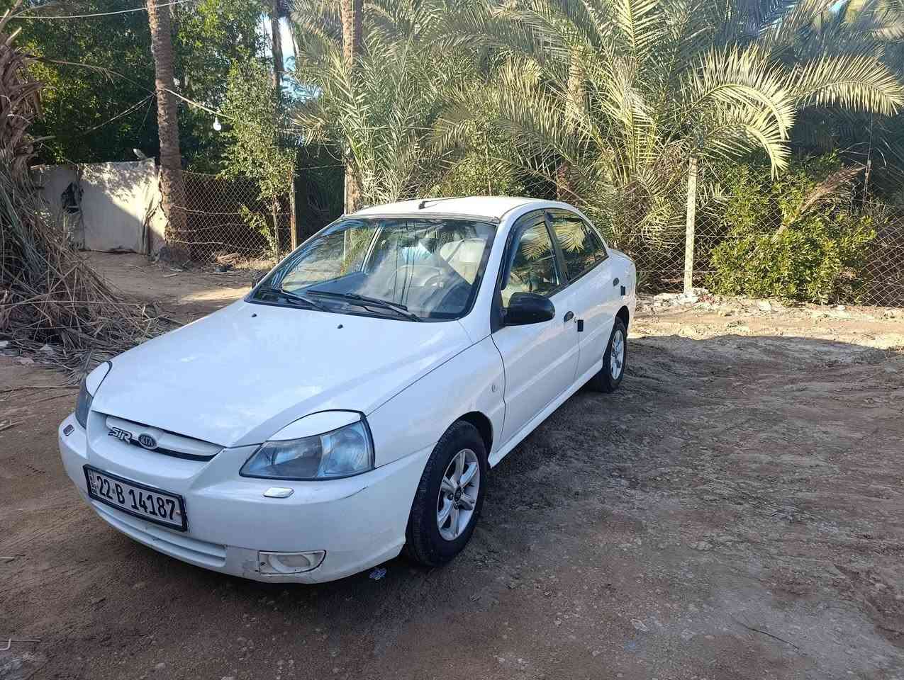 السلام عليكم
كيا ريو موديل ٢٠٠٧ ، الشكل القديم 
مكينة ١٦٠٠ ، كير عادي 
رقم أربيل إنكليزي 
مكان السيارة الديوانية قضاء المهناوية 
سعرها ٥٠ و بيها مجال قليل للشراي 
بيع أو مراوس حسب القناعة 
رقم موبايلي 
***********
