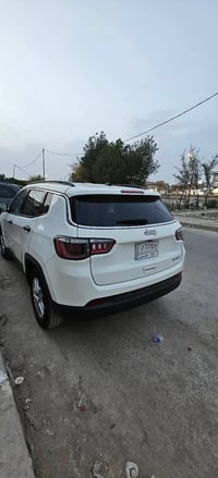 جيب كوبارس 2021 رقم بغداد  ماشية 38 M ضررها جاملغ وبنيد  موجودة بالعما...