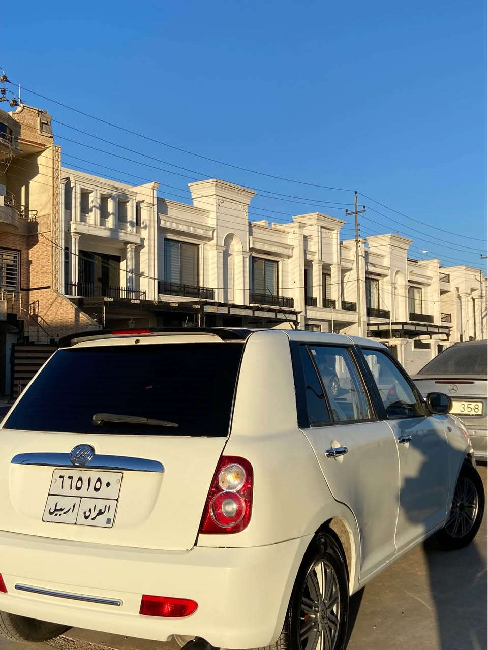 ليفان٣٢٠  نموونه له جوانى هه موو گيانى به شه رت بورغى لؤبورغى ٢٠١٤ حيزام سبغ به خؤم په مپم كرديته وه لؤجوانى گيرو مه كينه ى به شه رت ته بريد ساردو گه رم به شه رت چار تايه ى لؤك نزيك ٦ وه ره قه غرامه ى له سه ره هه زه و سه نه ويش به سه ر نه چووه *********** أربيل, العراق
