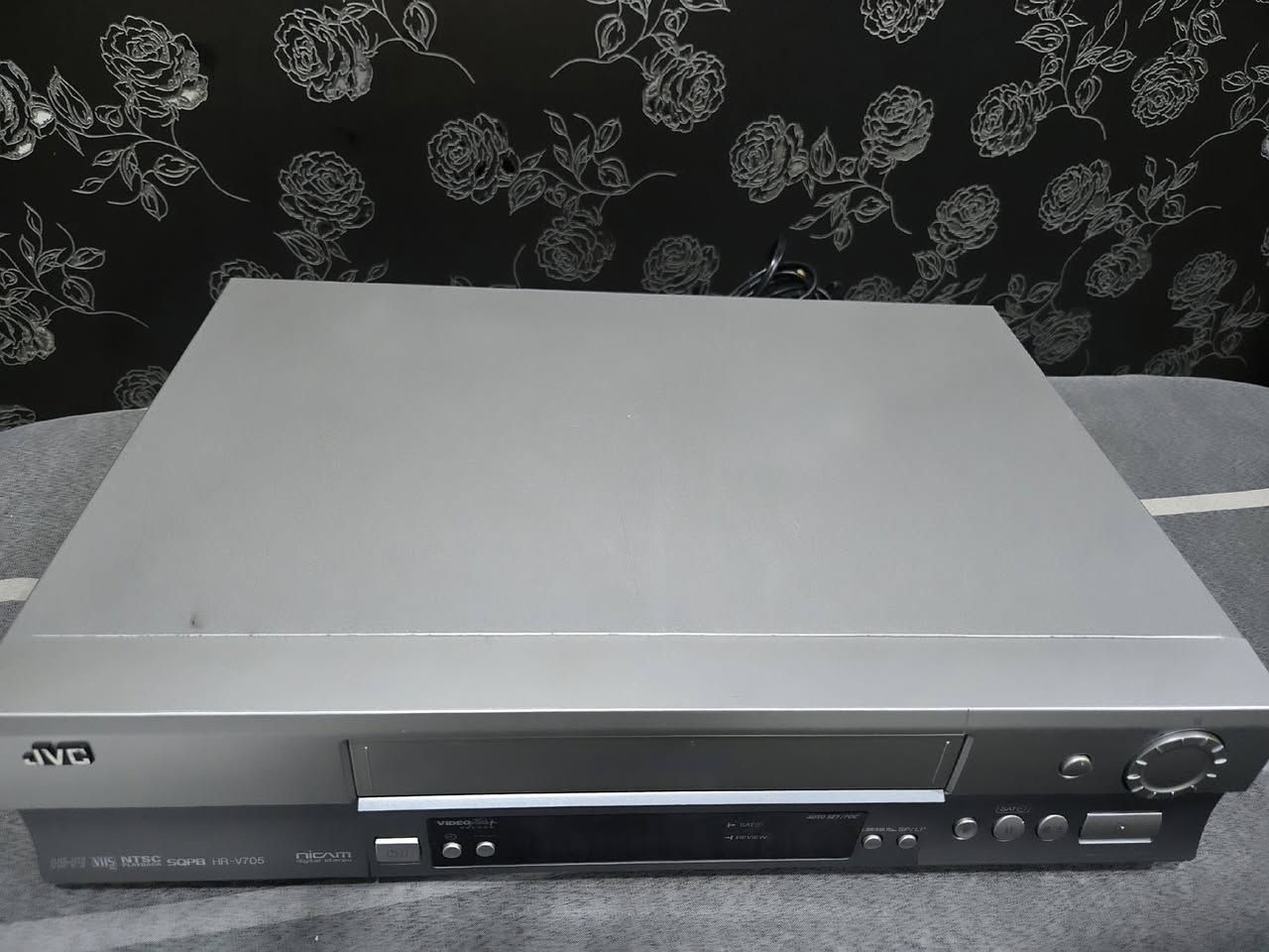 للبيع جهاز اوربي كلش نضيف


**إذا كنت صاحب هذا الإعلان وتريد حذفه لأي سبب، رجاءا أرسل رسالة إلى الدعم الفني**