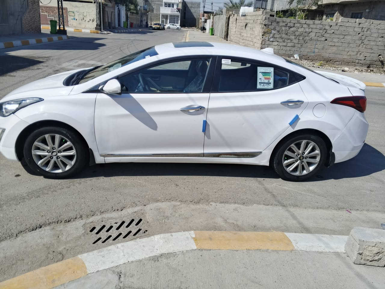 #السلام عليكم ورحمه الله وبركاته
#النترا 2015خليجي🌹
فول مواصفات عدا البصمه
ماشيه 100 ام الجرس دك فوك120
تخم تاير وصدر كله جديد ادامه بلكات وفيت بم مجاول
نضيفه مال جناي
السعر125بيها مجال للطيب 🌹***********
أللهم صلى على سيدنا محمد وعلى اله وصحبه وسلم
