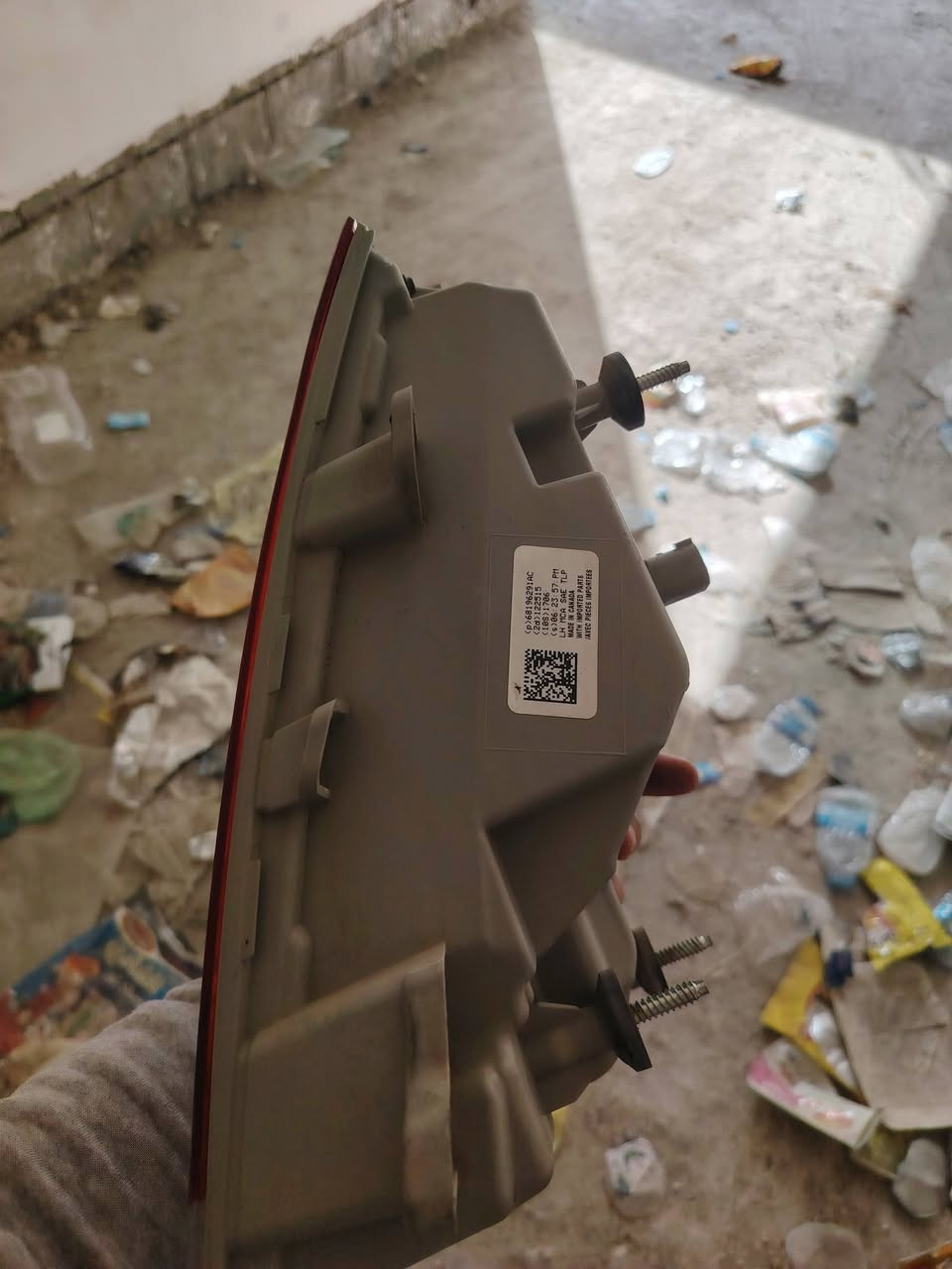 بك لايت أوباما كندي اصلي جه السائق بي فطر بلجامه بس تريد تبدله تعوفه هيج براحتك ***********
