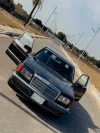 مرسيدس ٣٠٠ • ١٩٨٧ • رقم بغداد