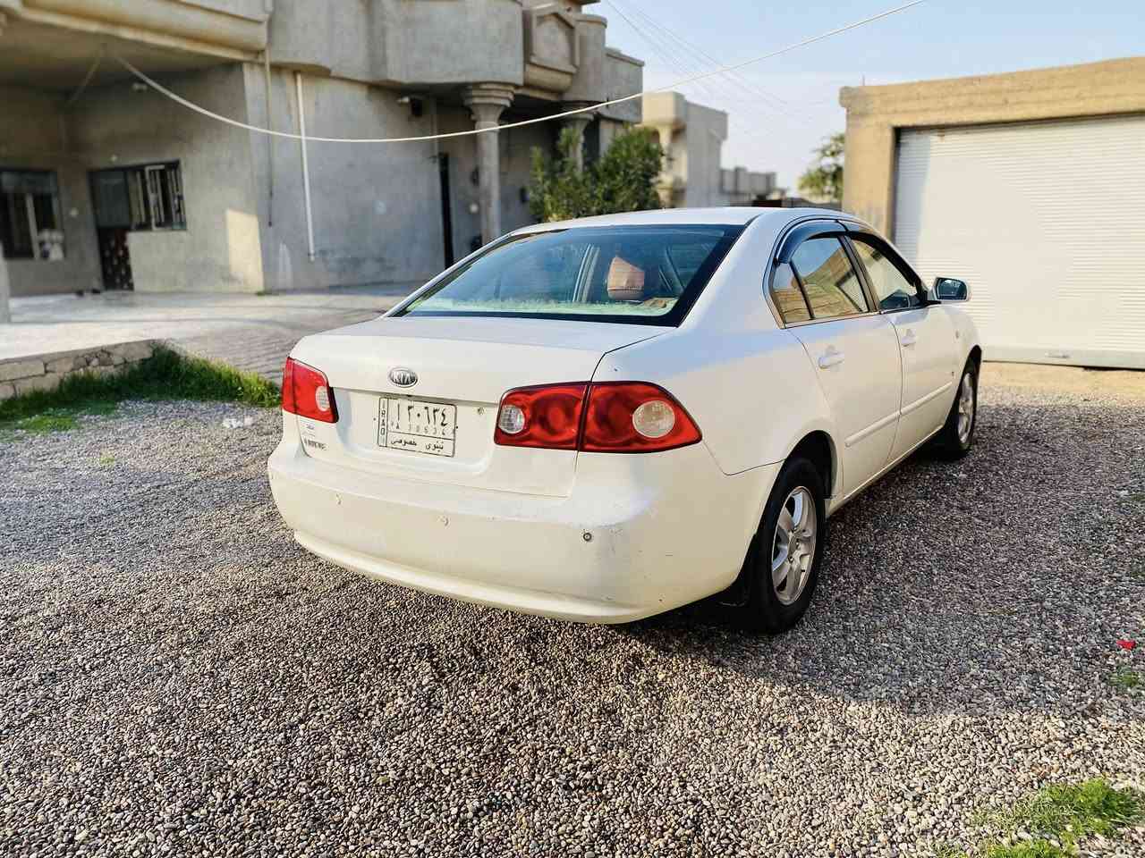 السلام عليكم 

كيا اوبتيما(لوتز)2007

محرك كير شرط محرك 2400 نفس محرك السوناتا 
سيارة بيها قطعتين الباقي كلو شرط سيارة نظيفة ومال بيت رقم نينوى الماني 
تبريد ثلج❄️ تدفئه كهربائيات كلها شغاله مرايات شفط شاشة كاميرا
لايت زنون سيارة ما ناقصها كلشي 
راعيها بالديرة شرط التحويل 
السعر خاص او خابر وتدلل 
***********
