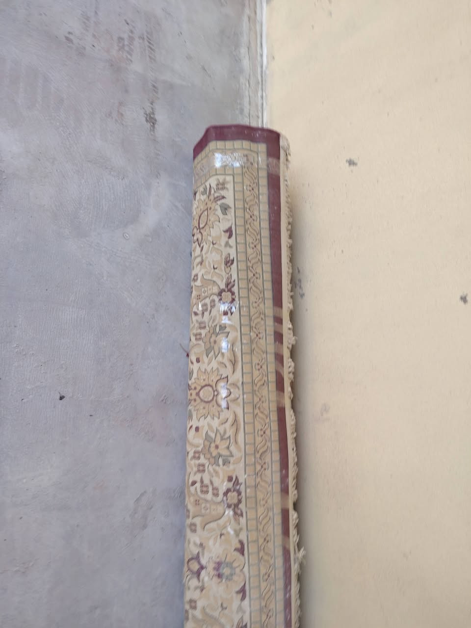 زوليه تركي 5×3 للبيع اخت الجديده للاتصالات على الواتس اب ***********
