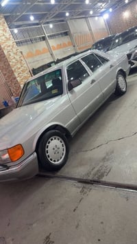 مرسيدس بنز • ١٩٩٠ • ٦ سلندر