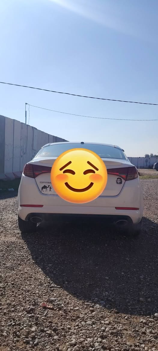 كيا اوبتيما موديل 12 خليجي مكينه كير حداديه تبريد جاهزه من كلشي  مكينه الفين وربعيمه رقم اربيل الماني تريد وكاله تريد تحويل السعر 97 وبيه مجال قليل كلش المكان نجف ***********
