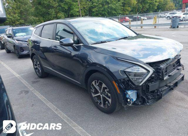 السلام عليكم
سبورتج ٢٠٢٤ ex امريكي
X-Large لون رمادي 
سيارة حادثها دعامية امامية ومصلحة 
بدون ايرباك سيارة نضيفة استخدام قليل 
بيها عازل حراري شفاف لزجاج النوافذ 
رقم كربلاء ..فول بدون فتحة مواصفاتها تحديد مسار ورادارات تدفئة كشنات انارة داخلية ..دوسات بلادية ..ثلاث وضعيات قيادة محركها 2500 cc   كشنات جلد ...داش كام اصلية hikvision 
وكارن كت اوتوبلي ..للاندرويد اوتو وكاربلي 
شاشة متصلة كاملة ..
والكثير من مواصفات 
صور الحادث مرفقة 
السعر 205   
للاستفسار اكثر 
***********
