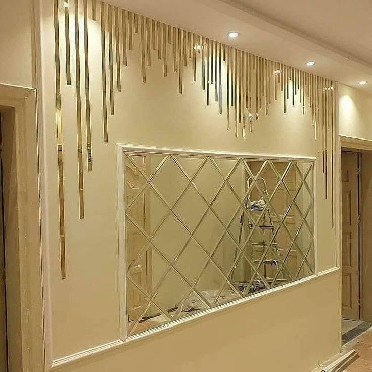 نعمل لخدمتكم كافه انواع الديكورات ونقوش وصبغ خاصه واجهيات البيوت بأنواعها طلس خارج وداخل مع احدث استايل الديكورات كوبلن ملكي بأنواعه فوم التركي المضغوط بأنواعها ديكور ابلازمه بديل الخشب بأنواعها تغليف جدران مع سقف تبديل الرخام بأنواعها  للاستفسار مراسله الصفحه او الاتصال على هاتف *********** بأداره ابوطيبة الصباغ والديكور
