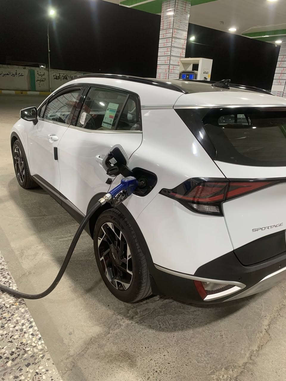 للبيع سبورتج 2025
ماشيه 21 
كفاله عامه 
رقم بغداد
المواصفات بانوراما 1/1 
المقاعد مخمل بيجي 
كراسي كهرباء ⚡️ 
باقي الواصفات معروفه 
صندوك كهرباء ⚡️ 
السعر 236 وبيه مجال 
بسمي تحويل ثاني يوم 
هزه جديده 
رقم التلفون *********** بي واتساب مكان سياره بغداد غزالية
