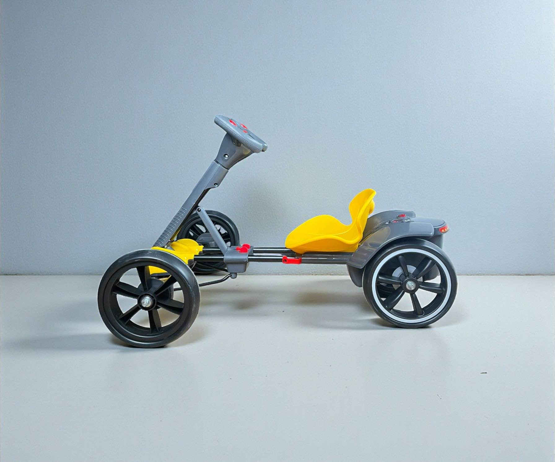 بە سیستەمی پاتری بارگاوی دەکرێتەوە.
کارەبا هەڵکردن/کوژاندنەوە.
دوگمەکانی کۆنتڕۆڵی پێشەوە و دواوە لەسەر سوکان.
بە کاریگەری دەنگ و دوگمەی مۆسیقا دانراوە لە سوکاندا.
کۆنتڕۆڵ لە دوورەوە بۆ کۆنترۆڵکردنی جوڵەی ئۆتۆمبێل (پێشکەوتن/کشاندنەوە/ئاراستەکردن).
بینایەکی بەهێز لە پلاستیک دروستکراوە و بۆ منداڵان سەلامەت بێت.
تایەی پان و جێگیر بۆ جێگیری باشتر لە کاتی جوڵەدا.
کورسی ئەرگونومیک بە دیزاینێکی چەماوە بۆ پاڵپشتی پشتی منداڵ.
شوێنی کورسی دەستکاریکراو (پێشەوە/دواوە) بەپێی تەمەن.
سیستەمی نوشتانەوەی ئاسان بۆ هەڵگرتن و گواستنەوە.
دوگمەی دووانی سەلامەتی لە سیستەمی قەدکردن بۆ جێگیرکردنی شاسی.
درێژی پەتی بارگاوی: 100 سانتیمەتر.
قەبارەی کارتۆن:
درێژی: 80 سم
پانی: 27 سم
بەرزی: 25 سم
ناوەڕۆکی سندوقەکە:
لاشەی ئۆتۆمبێل.
4 چەرخ.
ڕیمۆت کۆنتڕۆڵ
شەحنی کارەبایی
دەرنەفیسەکان + کەرەستەی دامەزراندن (گوڵەباخی کانزایی و پلاستیک).
نامیلکەی بەکارهێنەر. السليمانية, العراق


**إذا كنت صاحب هذا الإعلان وتريد حذفه لأي سبب، رجاءا أرسل رسالة إلى الدعم الفني**