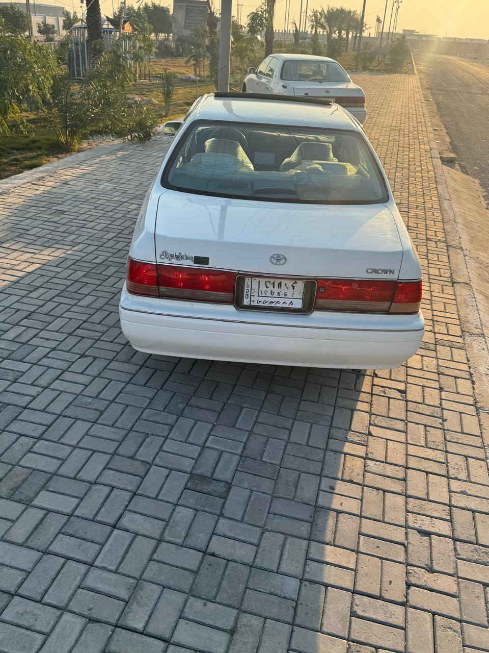 رأس ثور موديل 2000 فول فتحه
سياره كفاله كص ونقل وضربه قوية 
مكينه 3000vvt فيشتين
غرفة جديدة اربع كشنات كهرباء 
حدادية امامي خلفي جديدة 
السعر 105 بيع مراوس
الاستفسار عل رقم 
***********
