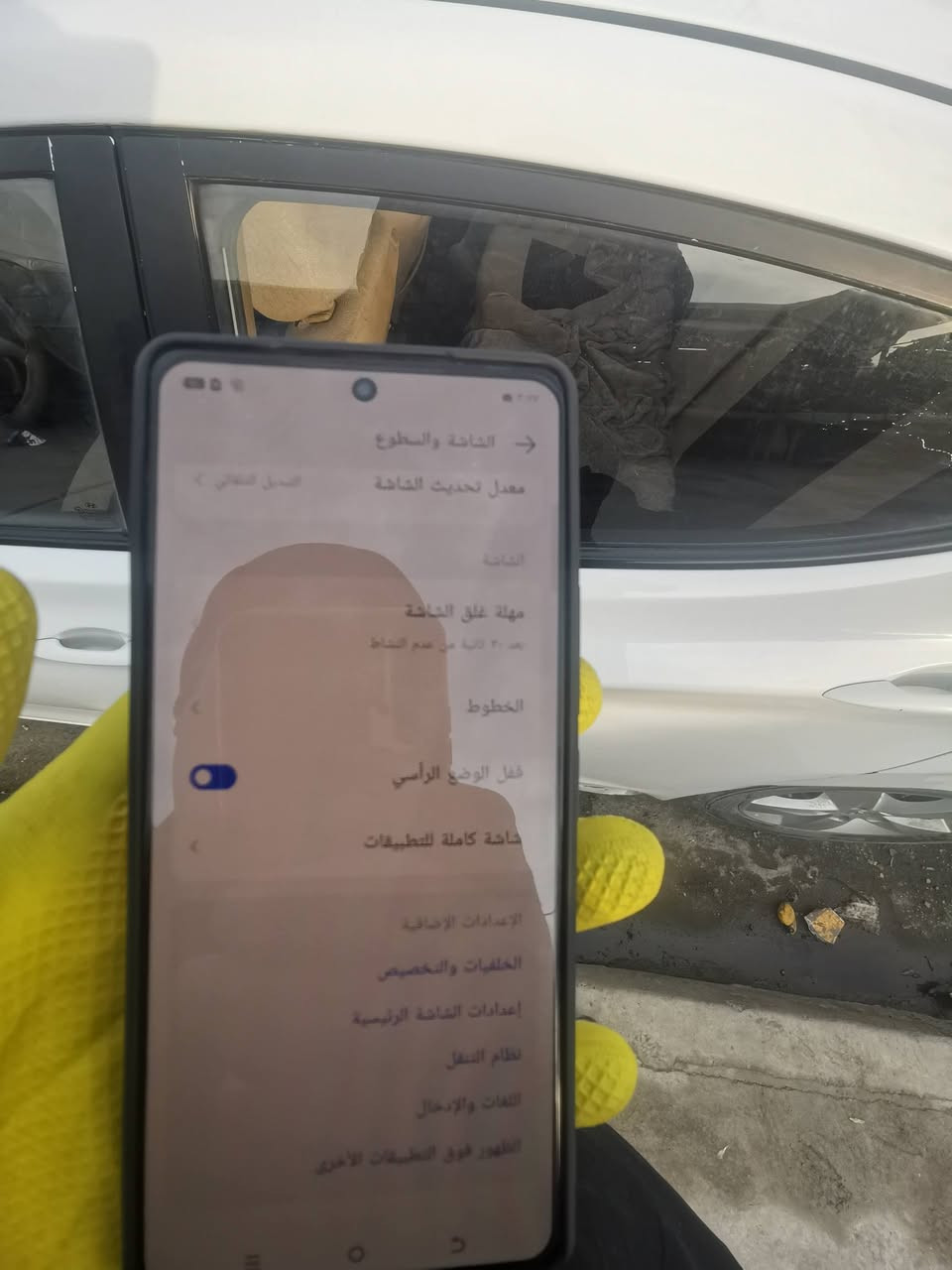 تكنو 30 فايف جي ذاكره512 الرم 12+12      ١٢٠ هرتز السعر ٢٥٠ هذ رقمي ***********
