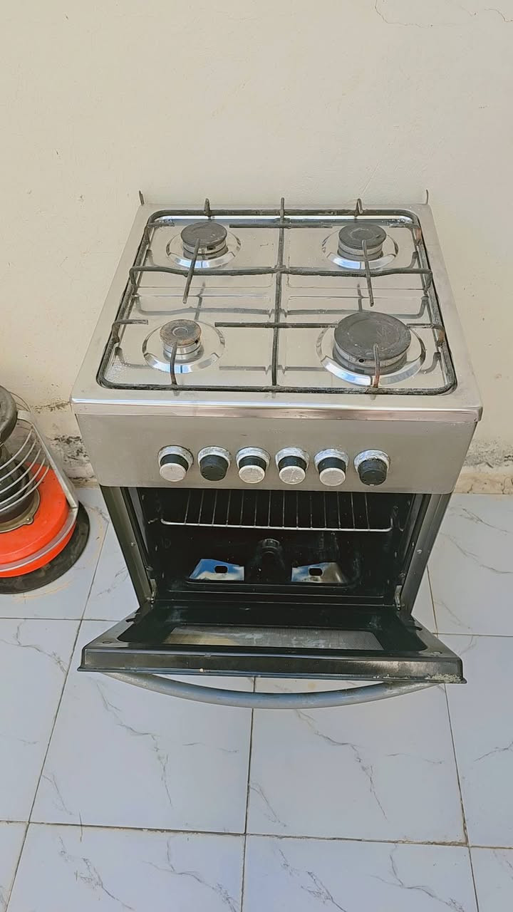 طباخ مصري فرش اربع عيون نضيف ويشتغل ع فحص للإستفسار الاتصال
***********
